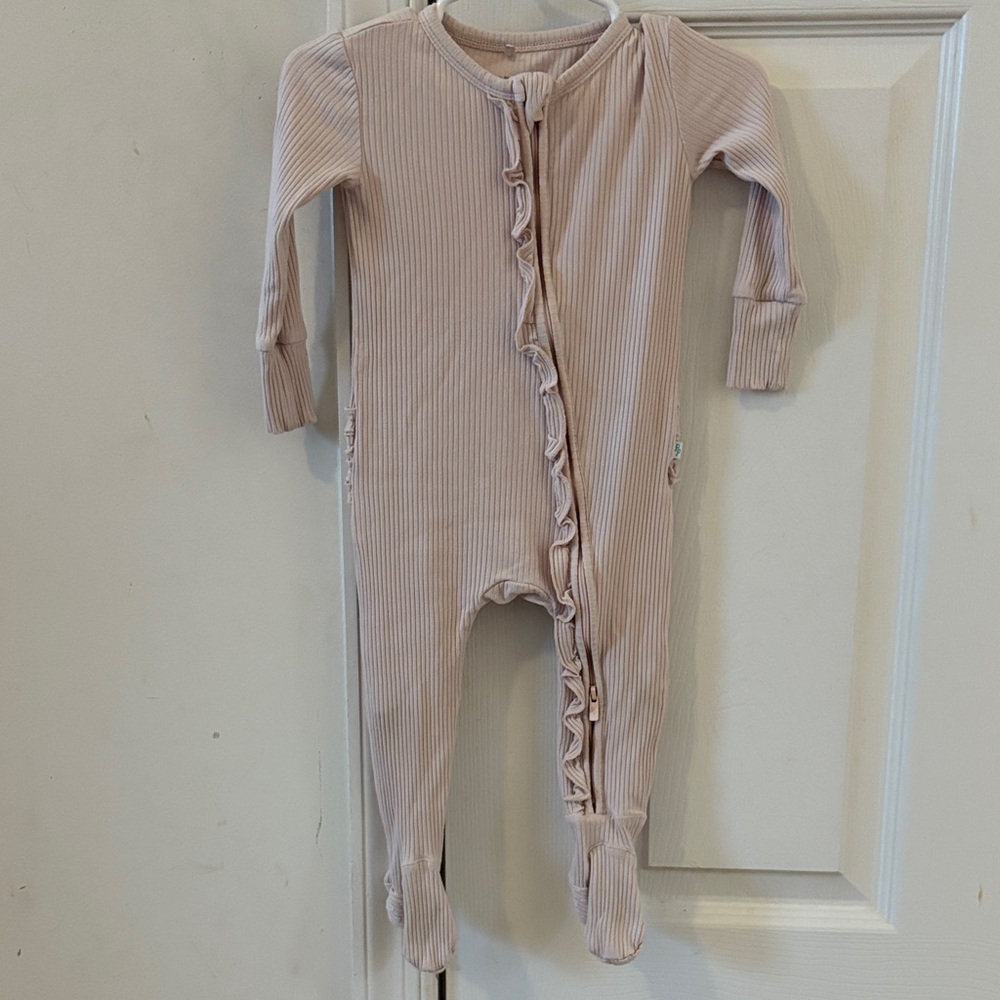 Posh Peanut Bamboo Ruffle Ribbed Sleeper